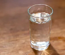 wasser trinken viel trinken schwangerschaft