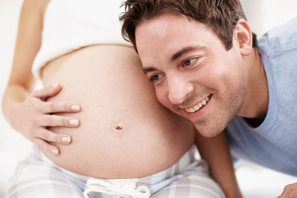 Vater werden sie ist schwanger - Tipps von swing2sleep