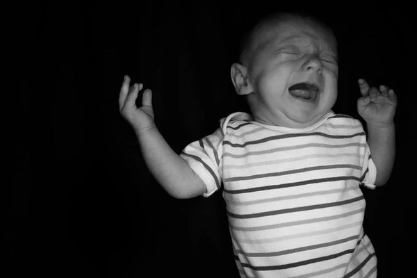 baby nachtschreck baby weint nachts schreit baby schlaf
